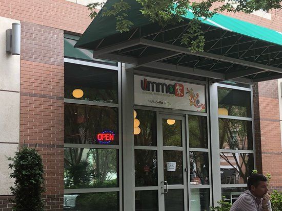 Umma's House Restaurant & Cafe